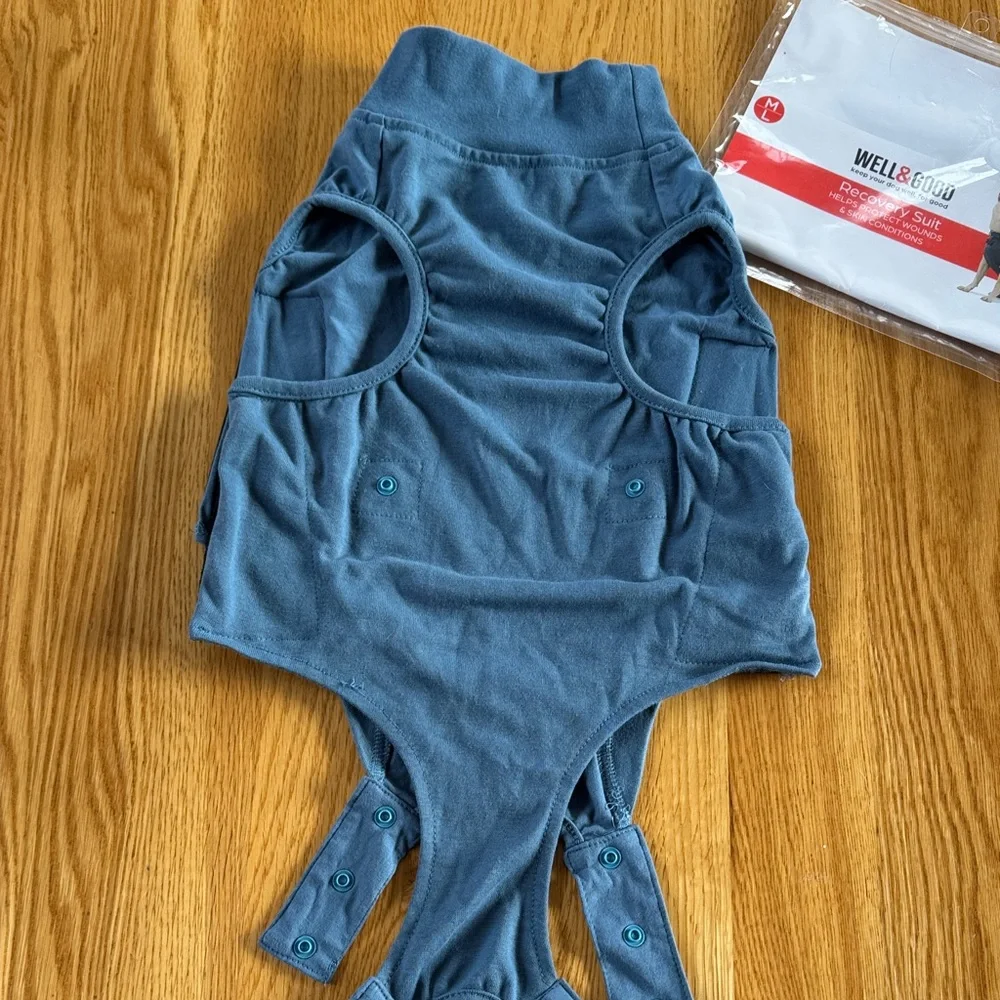New Well & Good Medical/Surgical Recovery Suit for Dogs Cone Alternative!